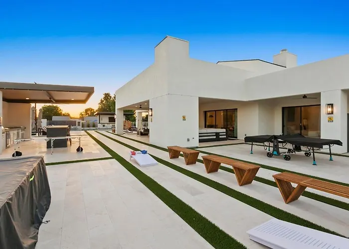 Villa The Showstopper Luxury - Sleeps 22 Scottsdale