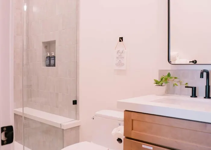Villa The Showstopper Luxury - Sleeps 22 *